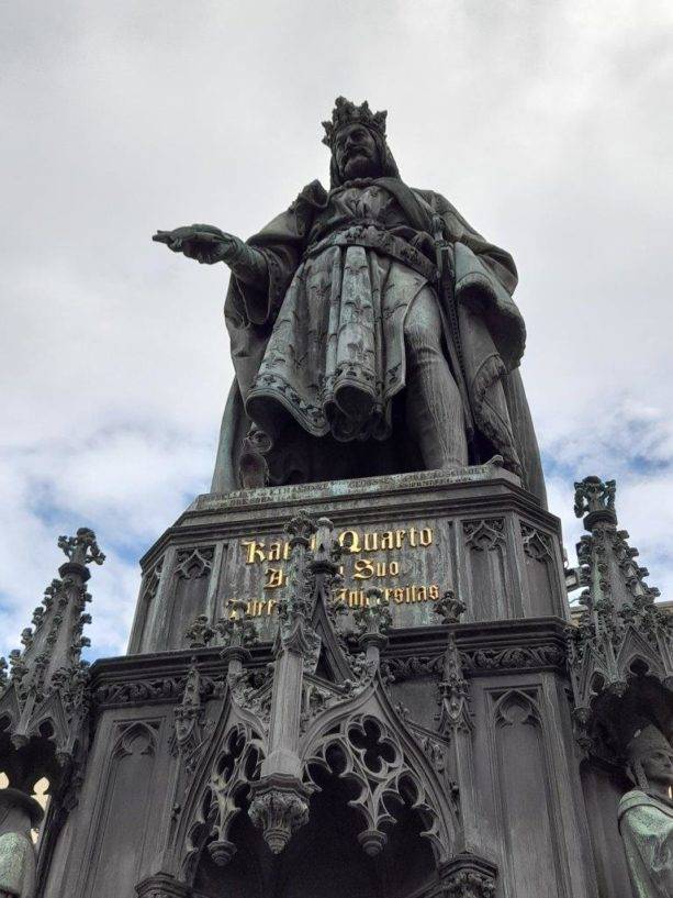 socha Karla IV., Praha, Křížovnické náměstí